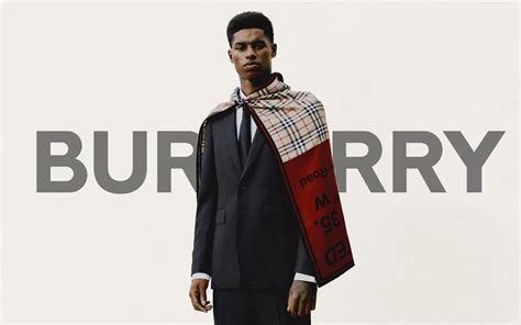 burberry marketing strategy ppt|burberry rebranding case study.